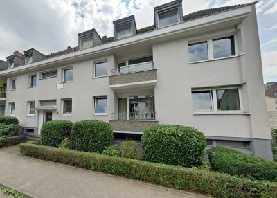 Renovierte 1-Zi-Whg.  in schöner Lage von Urdenbach