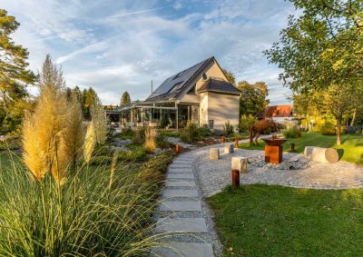 Architekturvilla mit großem Grundstück in München- Lochhausen/Langwied