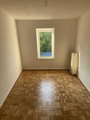 Zuhause mit 3 Zimmern in zentraler Lage von Duisburg
