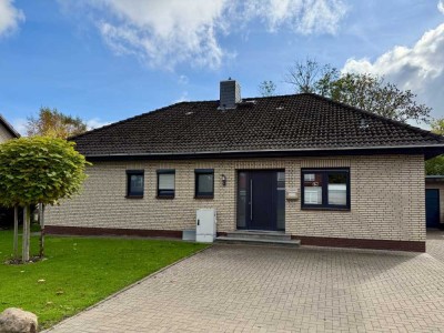Charmantes Einfamilienhaus mit großem Grundstück und Ausbaupotenzial
