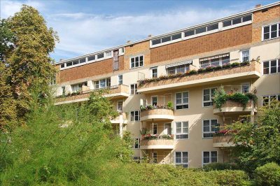 Hier lässt es sich aushalten: praktische 2,5-Zimmer-Wohnung!