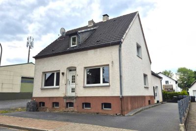 Einfamilienhaus mit großem Garten in Voßwinkel