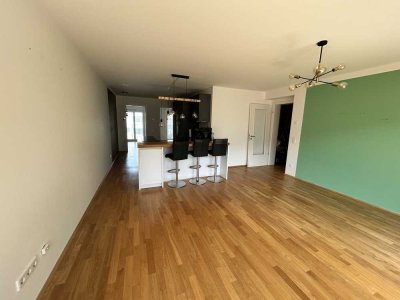 Neue 2,5-Zi Wohnung direkt an U5/U7, PEP und Restaurants