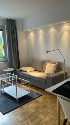 **FURNISHED** Schöne 2 Zimmerwohnung in ruhiger Wohnlage