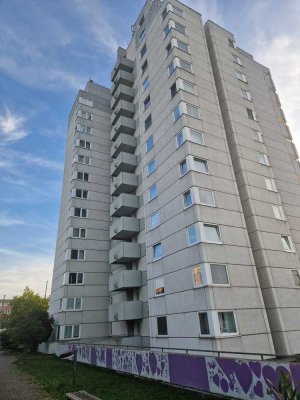 3,5-Zimmer-Wohnung mit Balkon und EBK in Waiblingen.