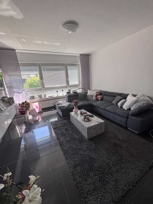 Stilvolle 2,5-Zimmer-Wohnung mit Südost-Balkon – barrierefrei & lichtdurchflutet