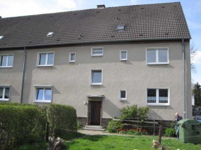 frisch sanierte, großzügige 2-Zimmer-Wohnung