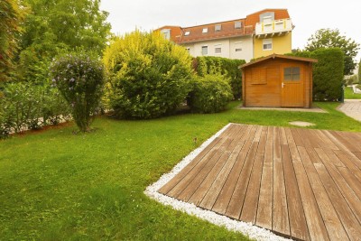 Grenzackergasse - gepflegte 3 Zimmer Gartenwohnung mit Terrasse und Carport