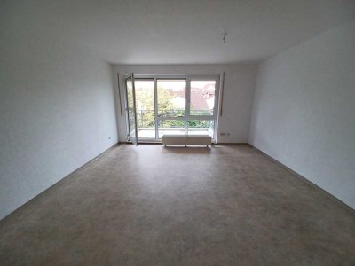 4-Zimmer-Wohnung mit Balkon