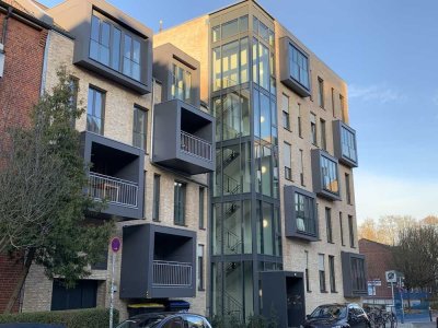 Traumwohnung sucht Mieter - 3-Zimmer-Wohnung (2.OG) - Kiel-Exerzierplatz