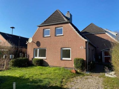 Haby b. Eckernförde: Kuscheliges Reihenendhaus, wie ein Einzelhaus. Sofort frei !