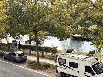 Internationale Spitzenlage - Förde/NOK – Traumhafte Kapitänswohnung wartet auf neue Eigner!