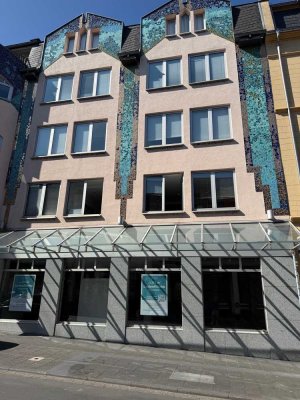 Renovierte 2-Zimmerwohnung mit Tageslichtbad