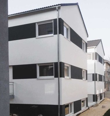 3,5 ZI WHG ÜBER DEN DÄCHERN VON BLAUSTEIN UND DOCH MITTEN DRINN