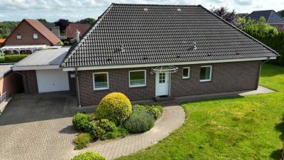 Ebenerdiger Bungalow in ruhiger Lage mit Charme und vielen Möglichkeiten!