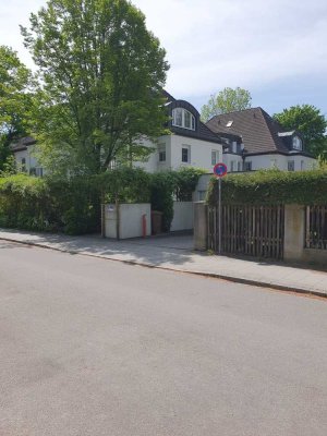 3 Zimmer -Whg. mit Balkon (Süd)  Villenkolonie I in Obermenzing