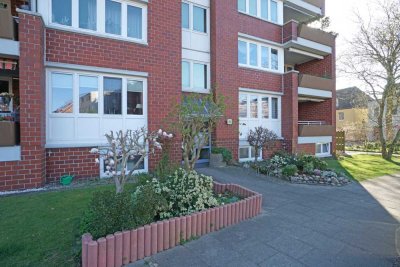 3-Zi.-Hochparterrewohnung mit 2 Loggien u. viel Potenzial