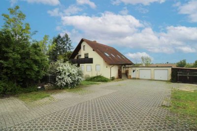 Eigennutz, Mehrgeneration oder Vermietung: Bezugsfreies Traumhaus mit riesigem Grundstück