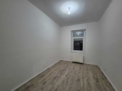 Frisch renovierte 2-Zimmer-Wohnung in Essen Dellwig!