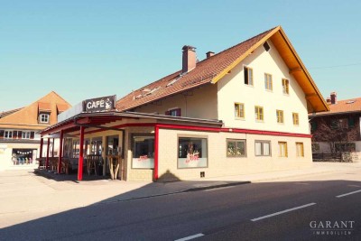 Wohn- und Geschäftshaus im Ortskern von Nesselwang