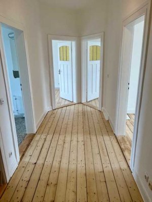 Südstadt – Traumhafte 3-Zimmer-Altbauwohnung in einer der beliebtesten Straßen Göttingens