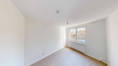 Jetzt schnell sein und neu sanierte 2-Raum-Wohnung sichern