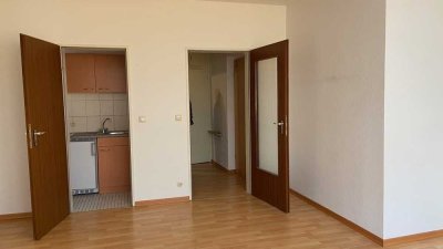 1 ZKB - EG Appartement - 30 qm - Kellerraum - Altstadt