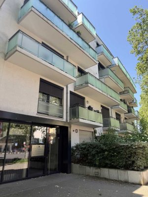 Provisionsfrei — Bezugsfreie 2 Zimmer Wohnung BJ 2013 in exklusiver Innenstadtlage Köln