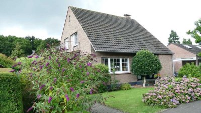 Gepflegtes Einfamilienhaus in bester Wohnlage - Niersenbruch