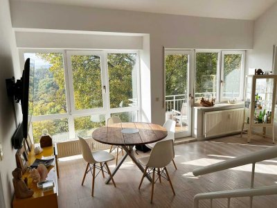 Extravagante 2,5-Zimmer Maisonette Wohnung möbliert Stuttgart-Vaihingen mit Garage auf Zeit mieten