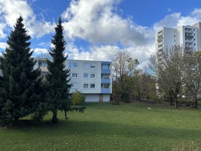3 Zimmer Wohnung. EG, Balkon. Pforzheim Haidach.