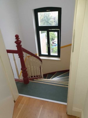 helle 3-Zimmer-Dachgeschosswohnung in der Schelfstadt