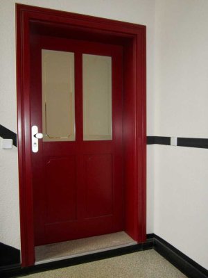 Helle 4-Raum Wohnung mit frisch saniertem Badezimmer und zwei Balkonen