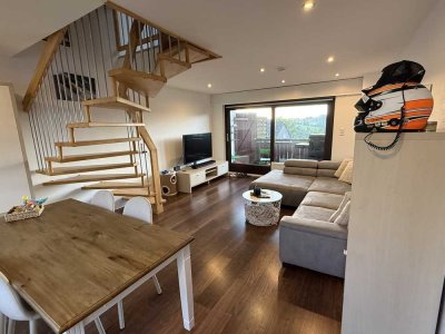 Moderne, helle Maisonette-Wohnung mit 2 Bädern und Top-Lage – Frei ab 01.08.2025