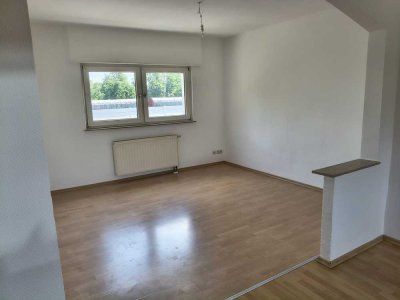 Sehr helle, ruhige und solide 2 ZKBB-Wohnung in Neustadt Weinstraße (Kernstadt)