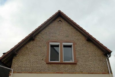 Sanierte 3-Raum-Dachgeschosswohnung mit Balkon in Billigheim-Ingenheim