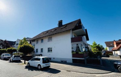 Griesheim. Wohnküche mit Einbauküche. Ruhige Lage. Souterrain Wohnung