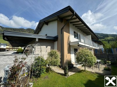 Charmante Doppelhaushälfte in Goldegg Weng