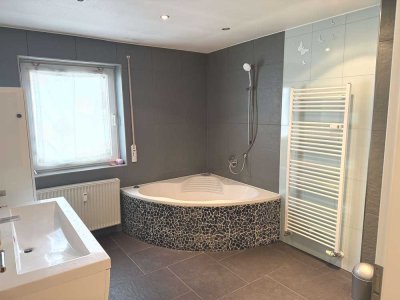 Geräumige Penthousewohnung mit 4,5 Zimmern im Herzen der Wormser Innenstadt !