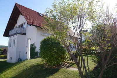 *** Vermietetes Zweifamilienhaus in Ilmenau