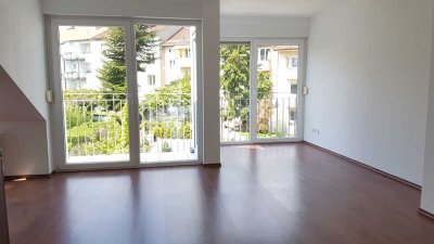 (Teil-) Möbilierte 2-Zimmer Wohnung Rodgebiet