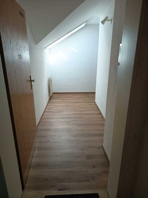 Stilvolle 2-Zimmer-Dachgeschosswohnung in Wasseralfingen für Ü58-jährige