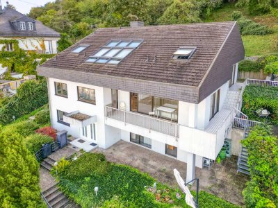 Frei stehendes elegantes 2-Familienhaus am Turmberg mit Fernblick über Karlsruhe