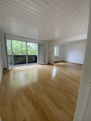 Helle 3-Zimmer Wohnung nahe Universität und Innenstadt