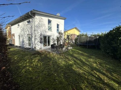 Familienfreundlich wohnen! - Einfamilienhaus in guter Lage und hoher Energieeffizienz