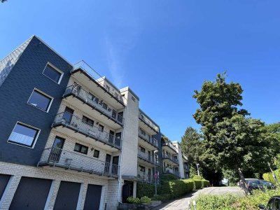 Nebeneinander liegende Wohneinheiten in guter Lage zur gemeinsamen Nutzung mit XXL-Balkon