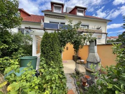 Zur Eigennutzung: 4-Zimmer-Eigentumwohnung mit Terrasse in Halbhöhenlage von Geismar