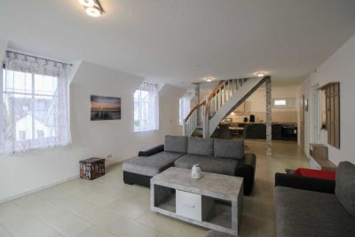 Charmante Maisonettewohnung mit Hafenblick in Wiek auf Rügen - ideal für Eigennutzer & Vermieter