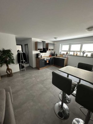 Befristet vom 01.08.2025 - 31.12.2025 möblierte 2- Zimmer Souterrain Wohnung in Tettnang