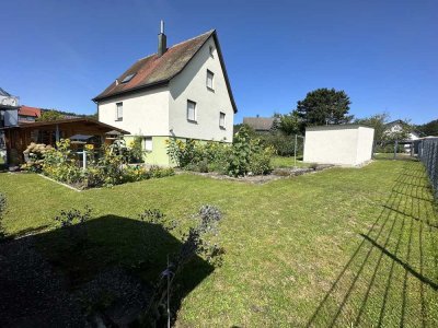 Crailsheim-Randlage
Gepflegtes 1-Familienhaus mit großem Garten
zum Kauf